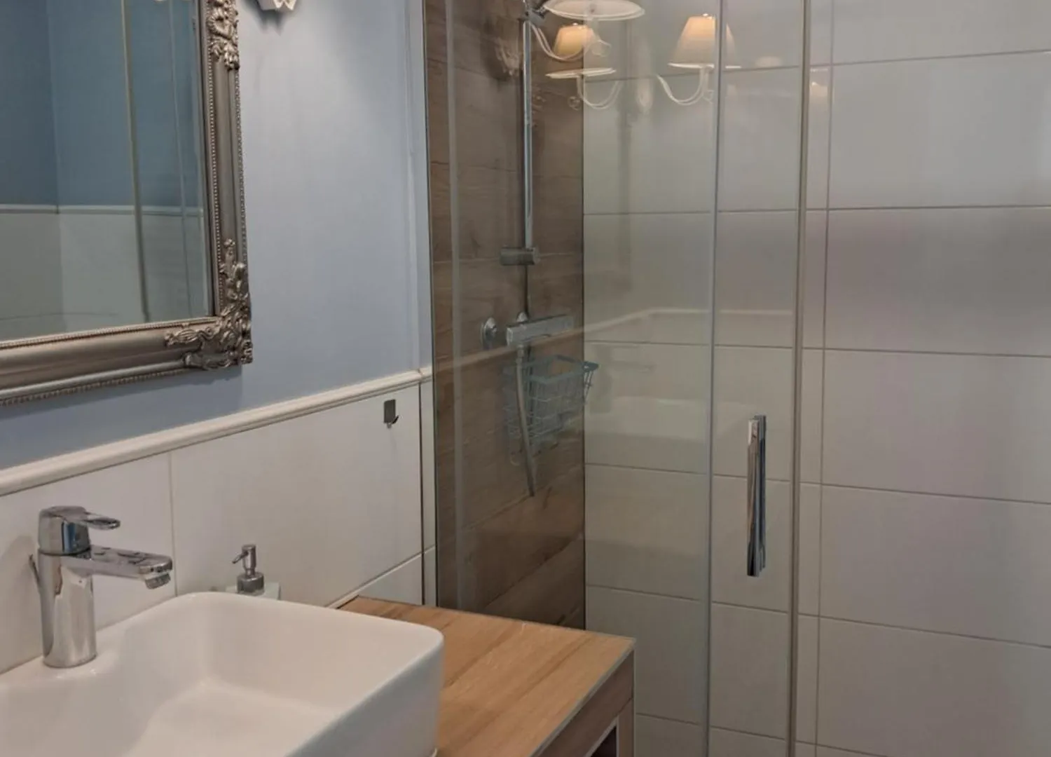 Przytulny Apartament Blisko Motlawy I Neptuna Z Miejscem W Garazu Gratis Гданьск 0*,  Польша